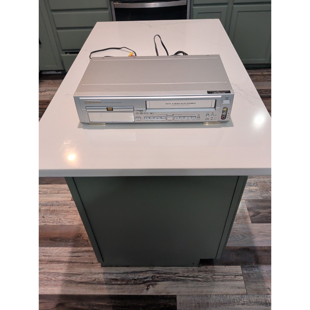 Emerson EWD2202 DVD VCR Recorder Player Working
